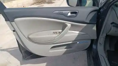 Здавання транспортного засобу citroen c5 berlina exclusive року 2001 потужний 4hldw12c
