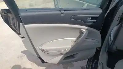 Здавання транспортного засобу citroen c5 berlina exclusive року 2001 потужний 4hldw12c