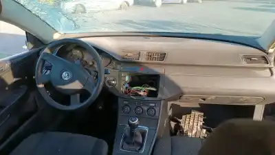 Veículo de Sucata volkswagen passat b6 (3c2) 2.0 tdi 16v do ano 2006 alimentado bkp