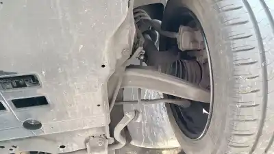 Veículo de Sucata peugeot 5008 premium do ano 2001 alimentado rhe