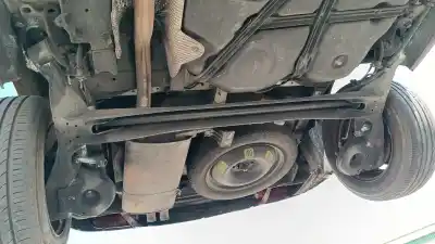 Veículo de Sucata peugeot 5008 premium do ano 2001 alimentado rhe