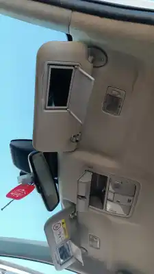 Veículo de Sucata toyota auris hybrid active do ano 2001 alimentado 2zr