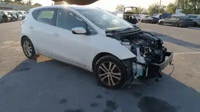 Veículo de Sucata kia ceed (jd) (2012->) 1.4 business [1.4 ltr. - 66 kw crdi cat] do ano 2001 alimentado d4fc