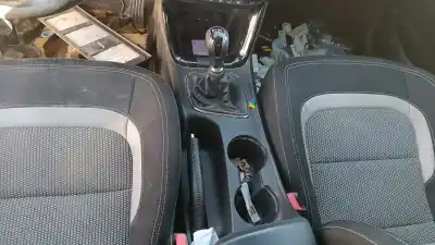 Veículo de Sucata kia ceed (jd) (2012->) 1.4 business [1.4 ltr. - 66 kw crdi cat] do ano 2001 alimentado d4fc