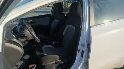 Veículo de Sucata kia ceed (jd) (2012->) 1.4 business [1.4 ltr. - 66 kw crdi cat] do ano 2001 alimentado d4fc