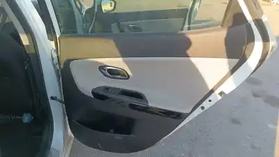 Veículo de Sucata kia ceed (jd) (2012->) 1.4 business [1.4 ltr. - 66 kw crdi cat] do ano 2001 alimentado d4fc