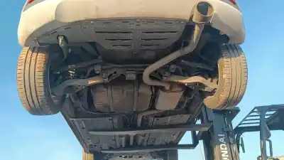 Veículo de Sucata kia ceed (jd) (2012->) 1.4 business [1.4 ltr. - 66 kw crdi cat] do ano 2001 alimentado d4fc