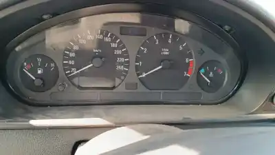 Sloopvoertuig bmw serie 3 berlina (e36) 316i van het jaar 1999 aangedreven 164ea