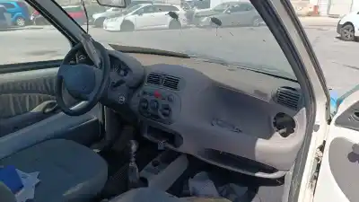 Veicolo di demolizione fiat seicento (187) active dell'anno 2007 alimentato 187a1000