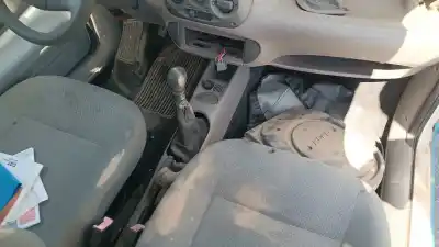 Veicolo di demolizione fiat seicento (187) active dell'anno 2007 alimentato 187a1000