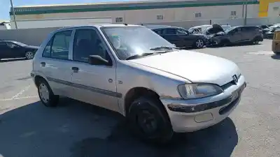 Vehicul casat peugeot 106 (s2) kid al anului 2002 alimentat hfx