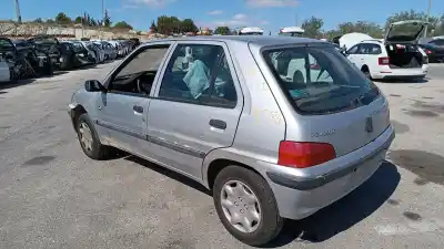 Vehicul casat peugeot 106 (s2) kid al anului 2002 alimentat hfx