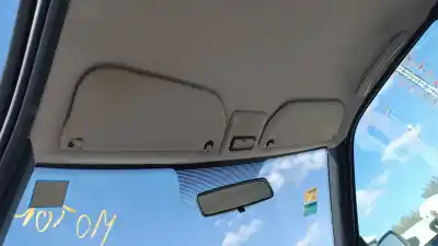 Vehicul casat peugeot 106 (s2) kid al anului 2002 alimentat hfx