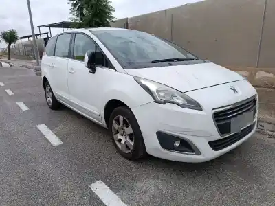 Veicolo di demolizione peugeot 5008 allure dell'anno 2001 alimentato 