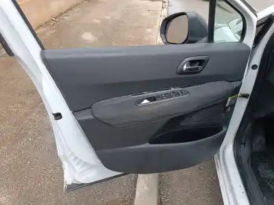 Veicolo di demolizione peugeot 5008 allure dell'anno 2001 alimentato 