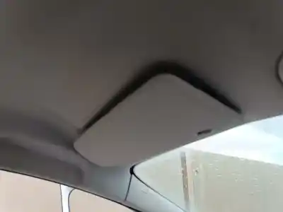 Veicolo di demolizione peugeot 5008 allure dell'anno 2001 alimentato 