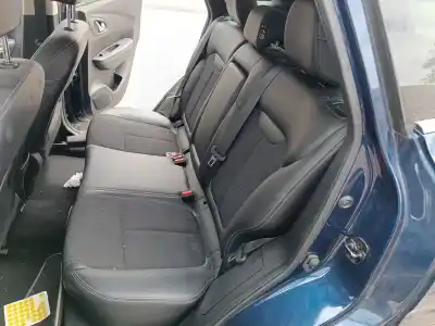 Veículo de Sucata renault kadjar bose edition do ano 2001 alimentado r9m 414