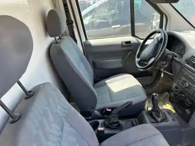 Veículo de Sucata ford tourneo connect (tc7) kombi b. corta (2006->) do ano 2001 alimentado r3pa