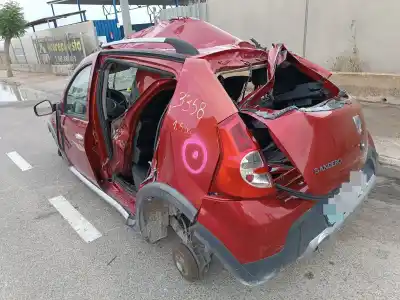 Sloopvoertuig dacia sandero laureate music van het jaar 2012 aangedreven k9k e8