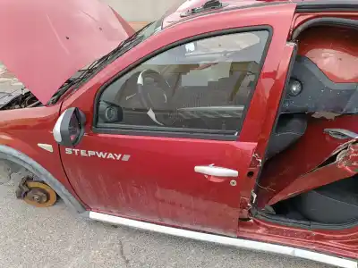 Sloopvoertuig dacia sandero laureate music van het jaar 2012 aangedreven k9k e8