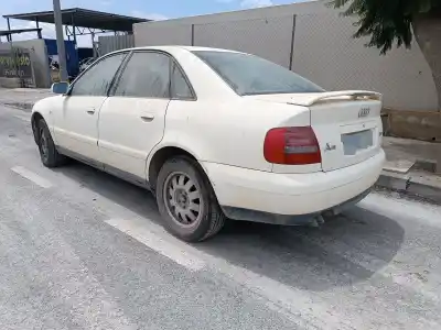 Veículo de Sucata audi a4 avant (b5) 1.9 tdi quattro do ano 2000 alimentado ajm