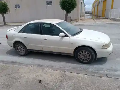 Veículo de Sucata audi a4 avant (b5) 1.9 tdi quattro do ano 2000 alimentado ajm
