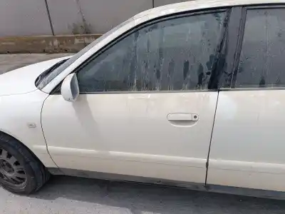 Veículo de Sucata audi a4 avant (b5) 1.9 tdi quattro do ano 2000 alimentado ajm