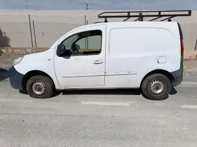 Veicolo di demolizione renault kangoo profesional dell'anno 2001 alimentato 
