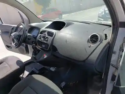 Veicolo di demolizione renault kangoo profesional dell'anno 2001 alimentato 