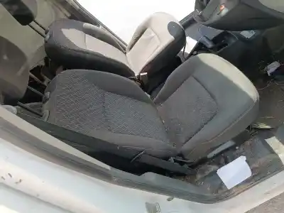 Veicolo di demolizione renault kangoo profesional dell'anno 2001 alimentato 