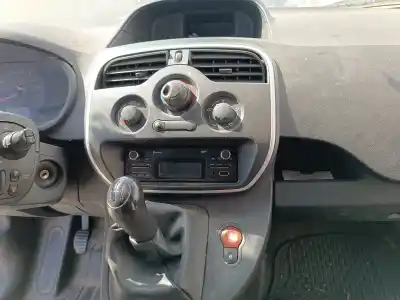 Veicolo di demolizione renault kangoo profesional dell'anno 2001 alimentato 