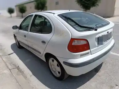 Утилизация автомобиля renault megane i scenic (ja0) 1.6 16v kaleido 107 cv / 79 kw года 2000 питание k4ma7