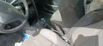 Scrapping Vehicle peugeot 207 gt of the year 2001 powered 9hp