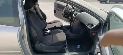 Scrapping Vehicle peugeot 207 gt of the year 2001 powered 9hp