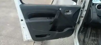 Veículo de Sucata renault kangoo be bop 106 cv / 78 kw do ano 2001 alimentado k4m834