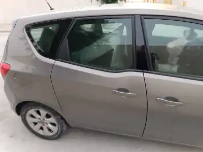 Veicolo di demolizione opel meriva b excellence dell'anno 2010 alimentato a17dtc