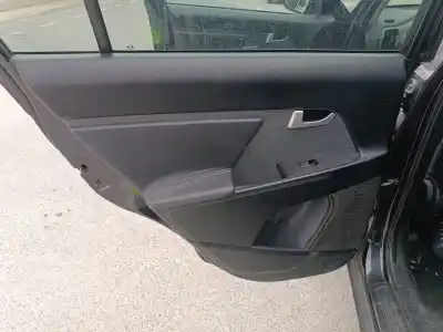 Veicolo di demolizione kia sportage basic 4x2 dell'anno 2001 alimentato g4fu