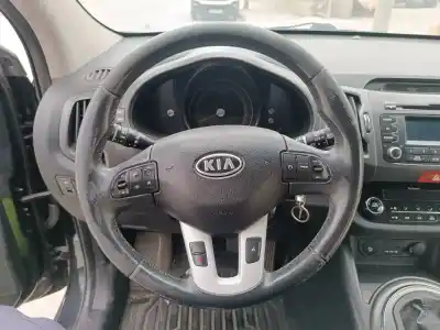 Veicolo di demolizione kia sportage basic 4x2 dell'anno 2001 alimentato g4fu