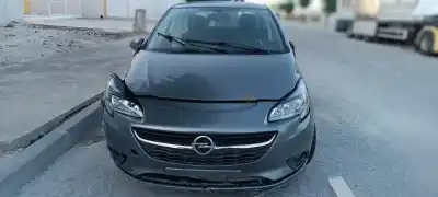 Vehicul casat opel corsa e color edition al anului 2001 alimentat 