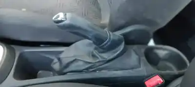 Vehicul casat opel corsa e color edition al anului 2001 alimentat 