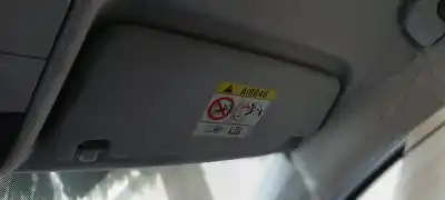 Vehicul casat opel corsa e color edition al anului 2001 alimentat 