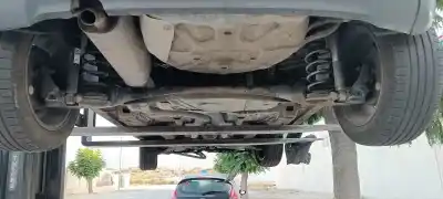 Vehicul casat opel corsa e color edition al anului 2001 alimentat 