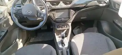 Vehicul casat opel corsa e color edition al anului 2001 alimentat 