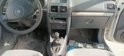 Утилизация автомобиля renault clio ii fase ii (b/cb0) base authentique 65 cv / 48 kw года 2003 питание k9k a7