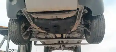 Veículo de Sucata volvo xc90 d5 kinetic do ano 2005 alimentado d5244t