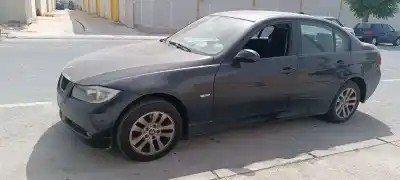 Veículo de Sucata bmw serie 3 berlina (e90) 320d do ano 2007 alimentado n47d20a