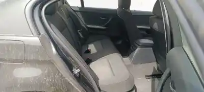 Veículo de Sucata bmw serie 3 berlina (e90) 320d do ano 2007 alimentado n47d20a