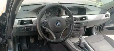 Veículo de Sucata bmw serie 3 berlina (e90) 320d do ano 2007 alimentado n47d20a