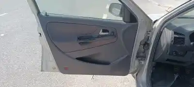 Sloopvoertuig seat ibiza (6k1) select van het jaar 2001 aangedreven aud