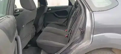 Veículo de Sucata ford focus berlina (cap) ambiente (d) do ano 2007 alimentado kkda